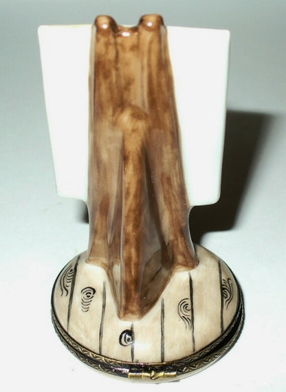 LIMOGES FRANCE BOX- MONA LISA PAINTING ON WOODEN EASEL - ART - LEONARDO DA VINCI