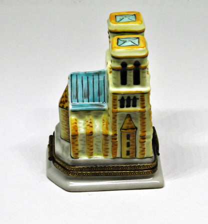 LIMOGES BOX- CHANILLE - NOTRE-DAME CATHEDRAL - BELL & HUNCHBACK - QUASIMODO - LE