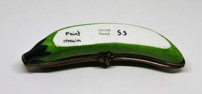 LIMOGES FRANCE BOX ~ LARGE PEA POD ~ FIVE PEAS INSIDE ~ PEAPOD ~ PEINT MAIN