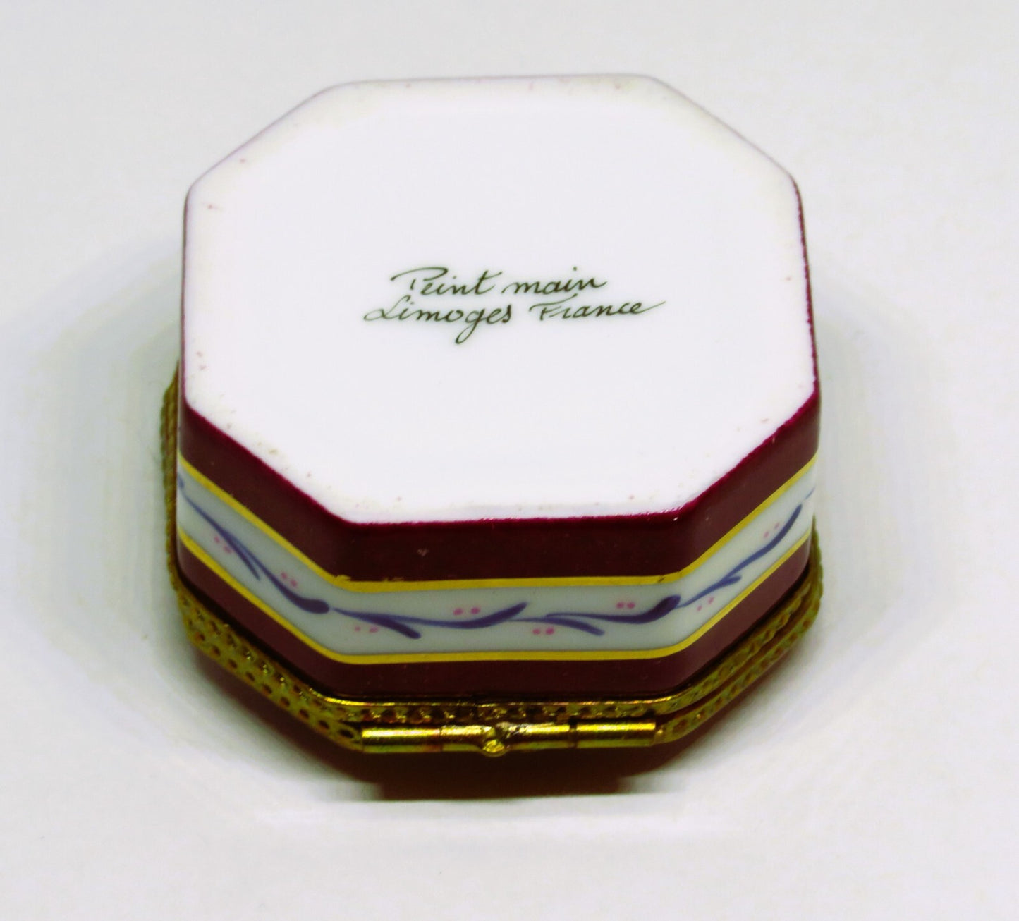 LIMOGES FRANCE BOX ~ BURGUNDY & WHITE OCTAGON - FRUITS - APPLES & GRAPES