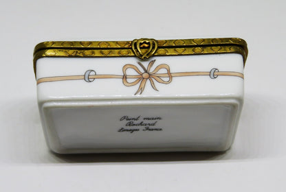 LIMOGES FRANCE BOX - ROCHARD - 3 LITTLE ANGELS - PINK HEARTS - "GOD BLESS YOU!"