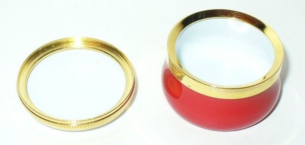 CRUMMLES ENGLISH ENAMEL BOX - VINTAGE CHRISTMAS TREE & TEDDY BEAR & PRESENTS