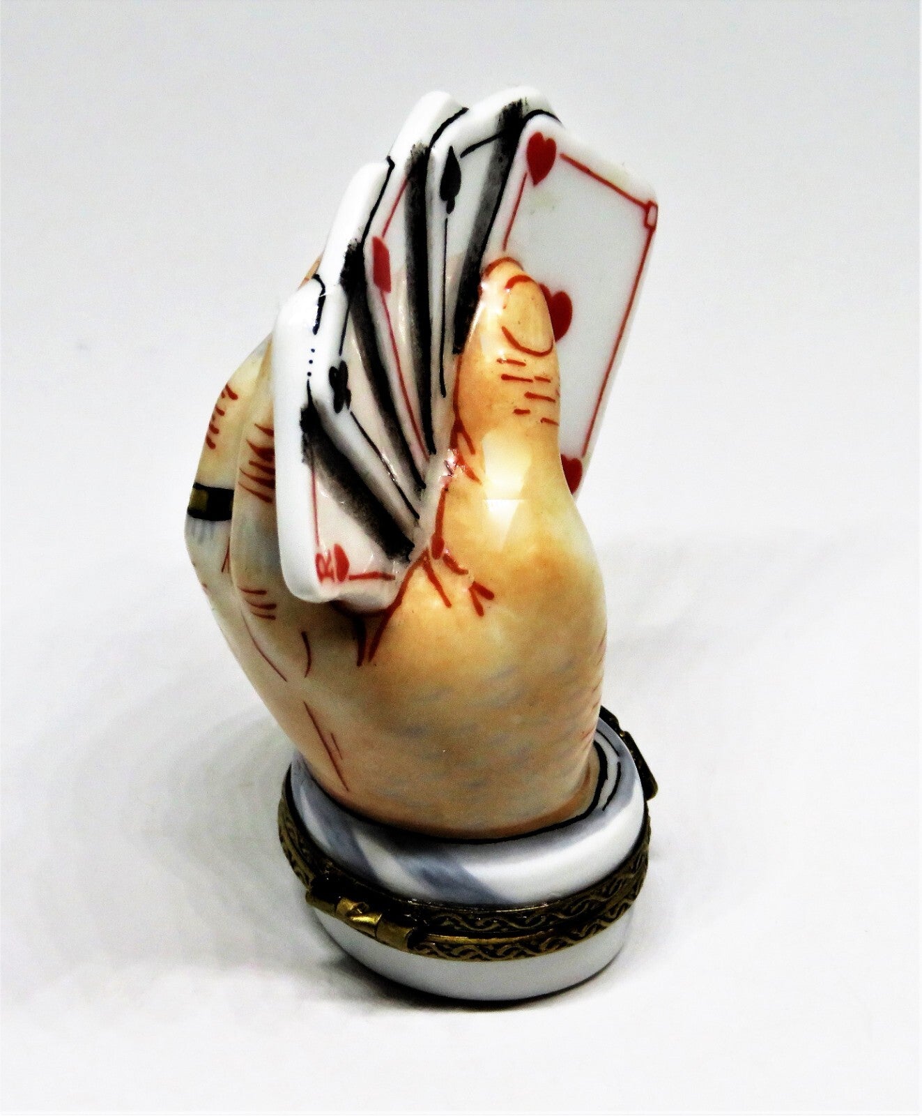 LIMOGES FRANCE BOX - ROCHARD  - SLEIGHT OF HAND - MALE HAND AND PLAYING CARDS