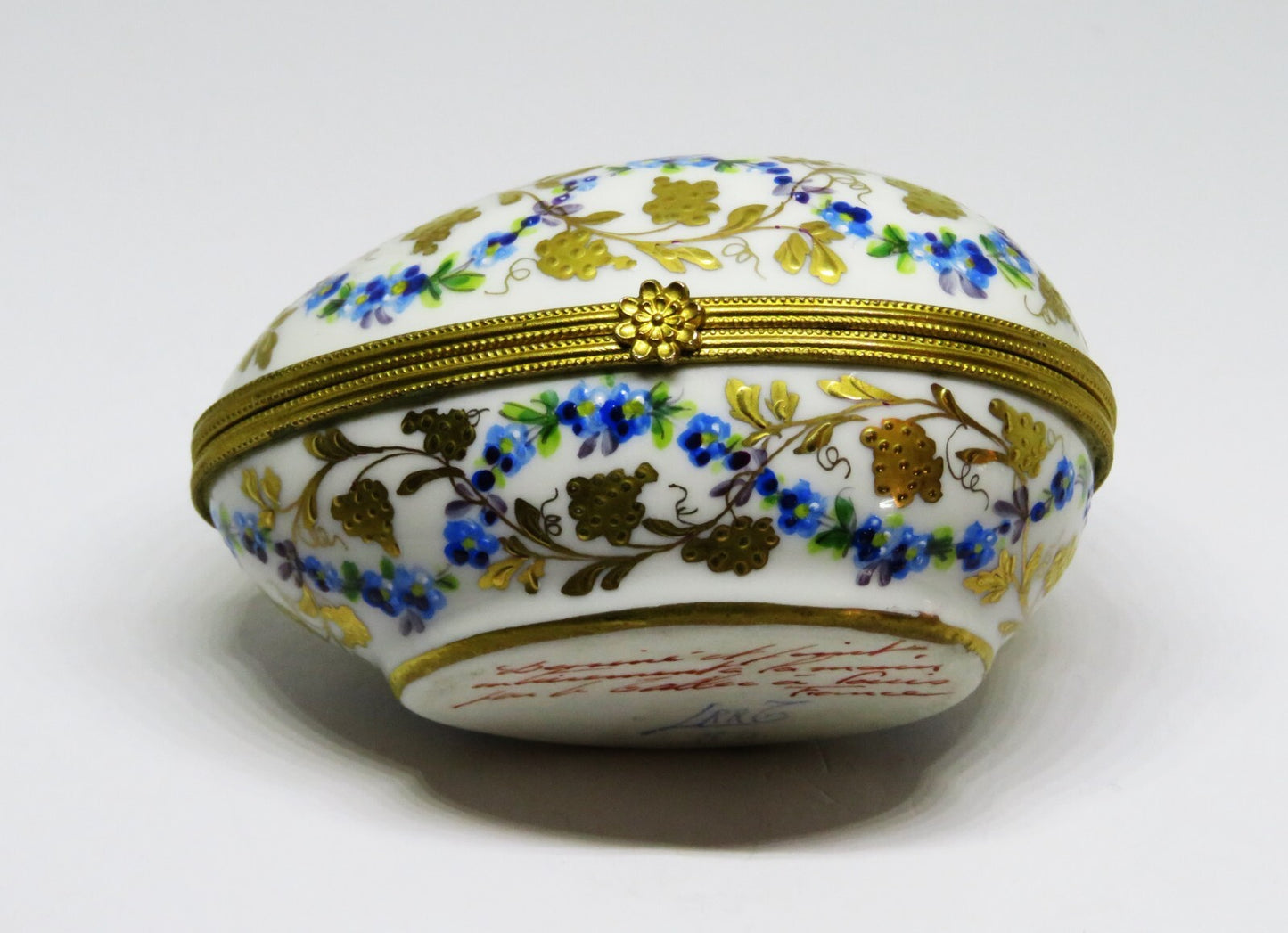 LIMOGES BOX - LE TALLEC EGG - GOLD GRAPEVINE & FLOWERS - TREILLE MUSCATE - 1962