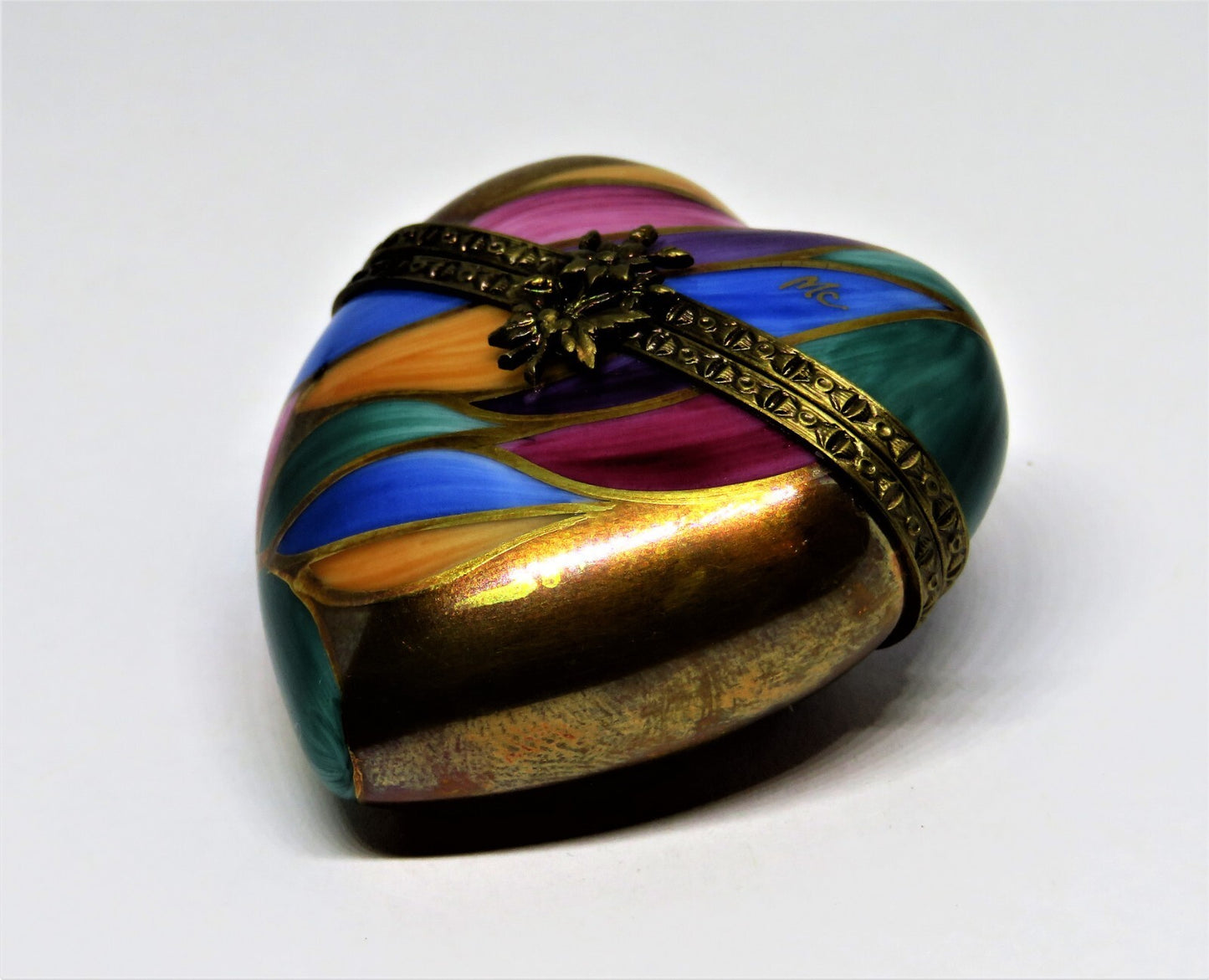 LIMOGES BOX ~ ROCHARD ~ VINTAGE MOSAIC LEAF HEART ~ SIGNED "MC" - ANNIVERSARY
