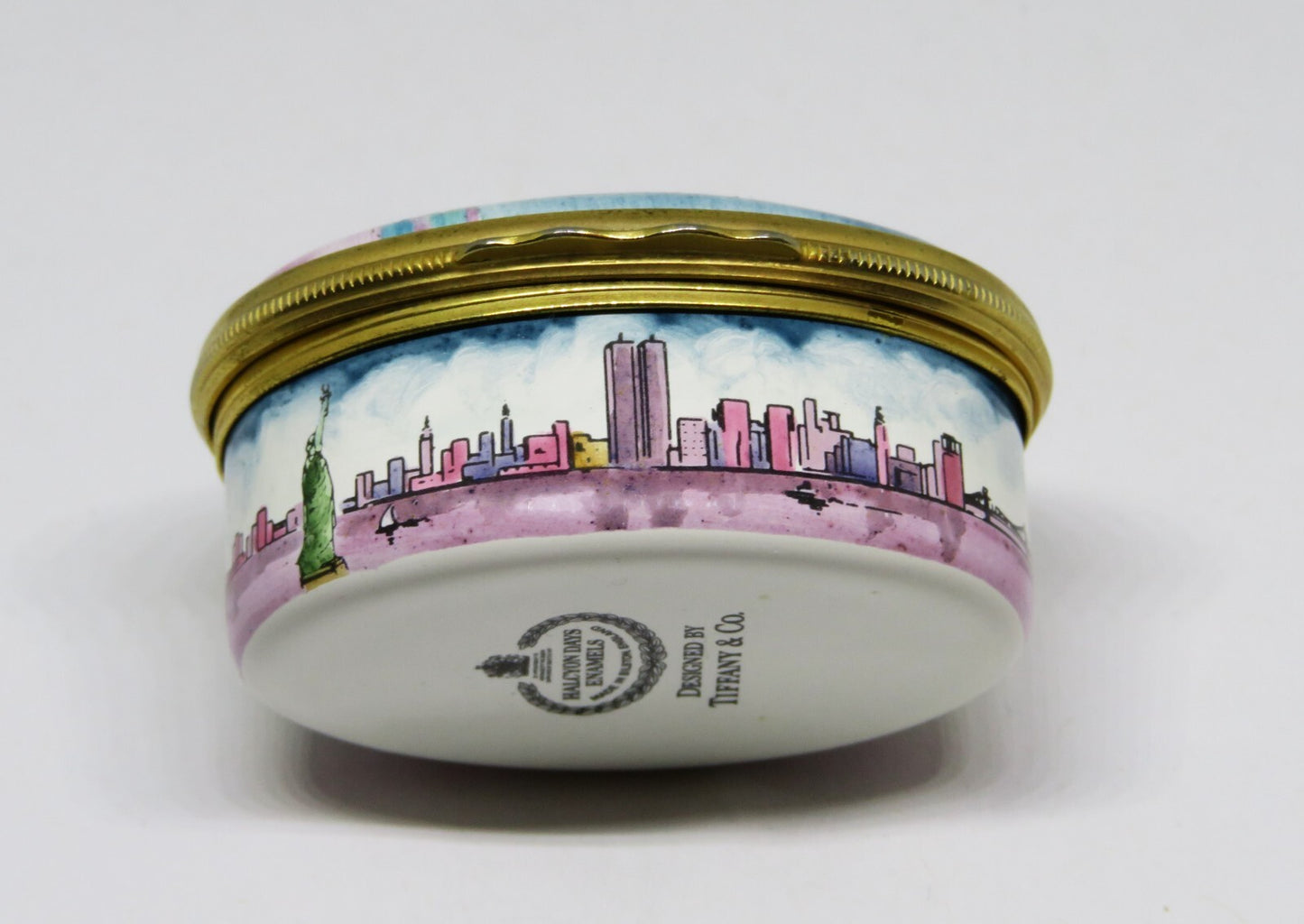 HALCYON DAYS ENAMEL BOX - TIFFANY - STATUE OF LIBERTY - NEW YORK CITY - JULY 4TH