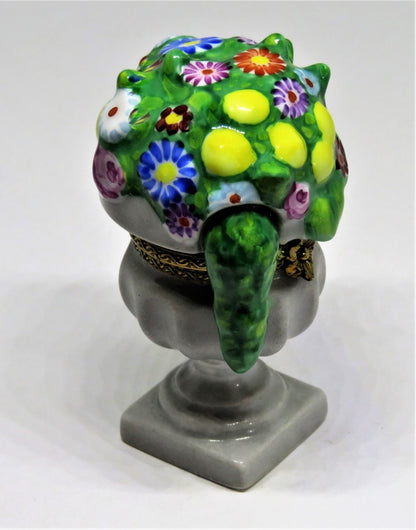LIMOGES FRANCE BOX - GARDEN PLANTER - URN WITH FLOWERS & LEMONS - LE 29/500