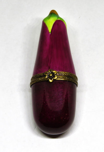 LIMOGES BOX ~ PARRY-VIEILLE ~ SMALL EGGPLANT ~AUBERGINE~ VEGETABLES ~ PEINT MAIN