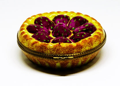 LIMOGES FRANCE BOX - ROCHARD - STRAWBERRY TART & BEE CLASP - PIE - DESSERT