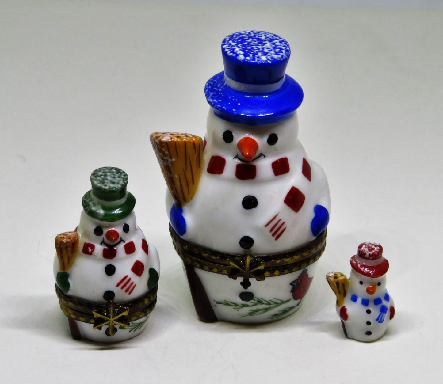 LIMOGES BOX - ROCHARD - CHRISTMAS - NESTING SNOWMAN SET - 2 BOXES - 3 PIECES