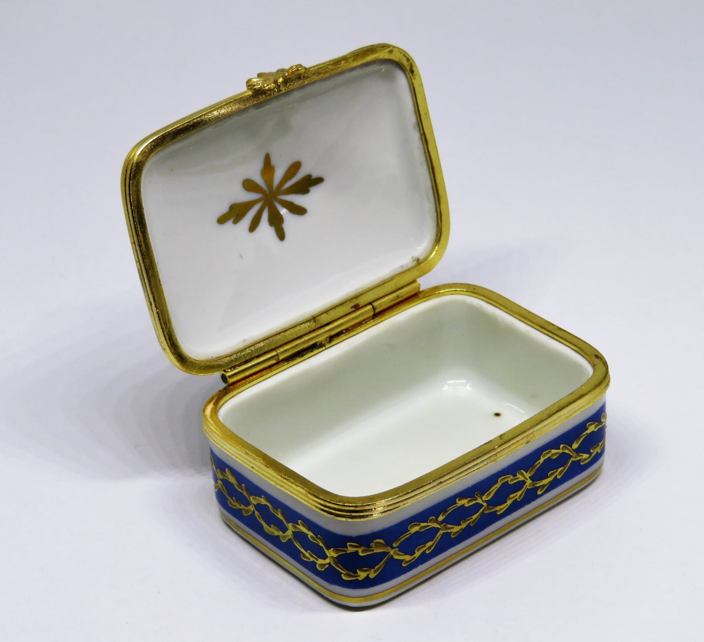 LIMOGES FRANCE BOX - LE TALLEC - BLUE & GOLD RECTANGLE - GRIGNAN BLEUE - 1948