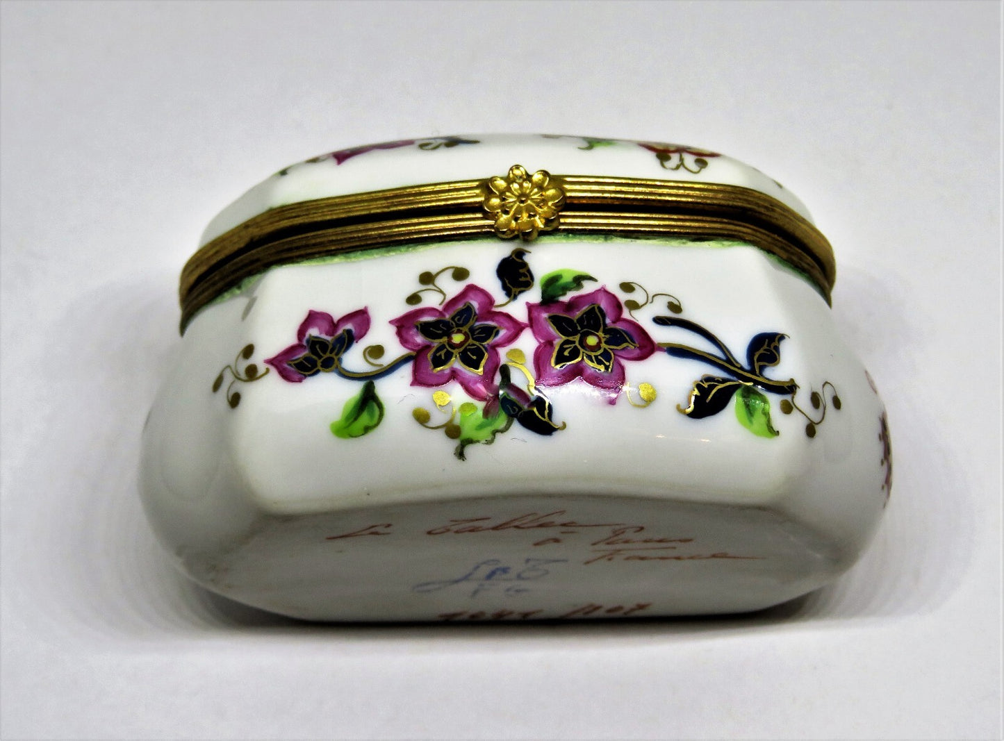 LIMOGES BOX- LE TALLEC -VINTAGE CASKET- BAYEUX - BIRD & FLOWERS & BUTTERFLY 1967