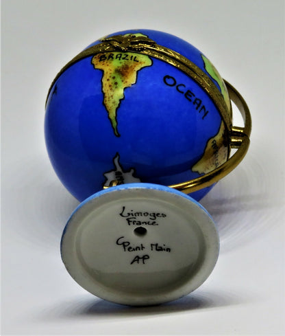 LIMOGES FRANCE BOX - WORLD GLOBE & METAL AXIS - EAGLE CLASP- GEOGRAPHY