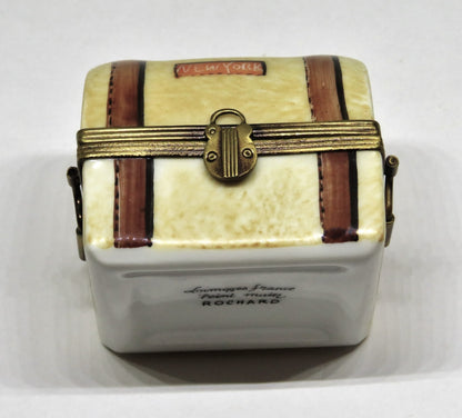 LIMOGES BOX - ROCHARD - STEAMER TRUNK & PADLOCK  - LUGGAGE - NEW YORK & PARIS
