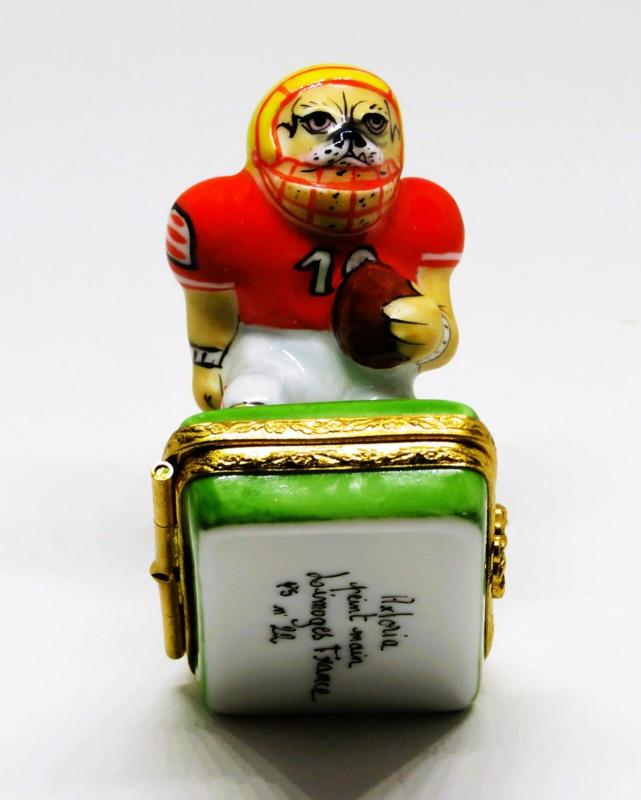 LIMOGES FRANCE BOX - ARTORIA - BULLDOG FOOTBALL PLAYER - SPORTS - LE - BULL DOG