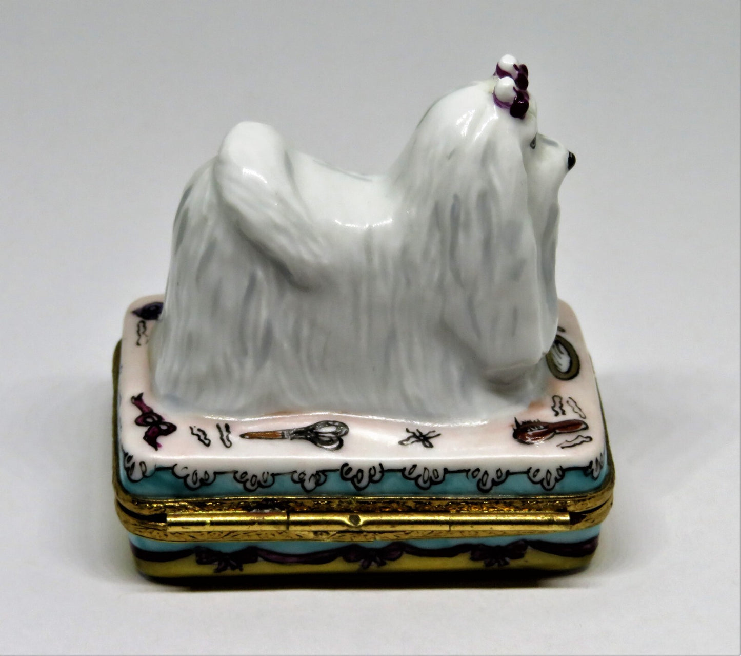 LIMOGES FRANCE BOX - ARTORIA - MALTESE DOG & GROOMING ACCESSORIES - PUPPY - LE