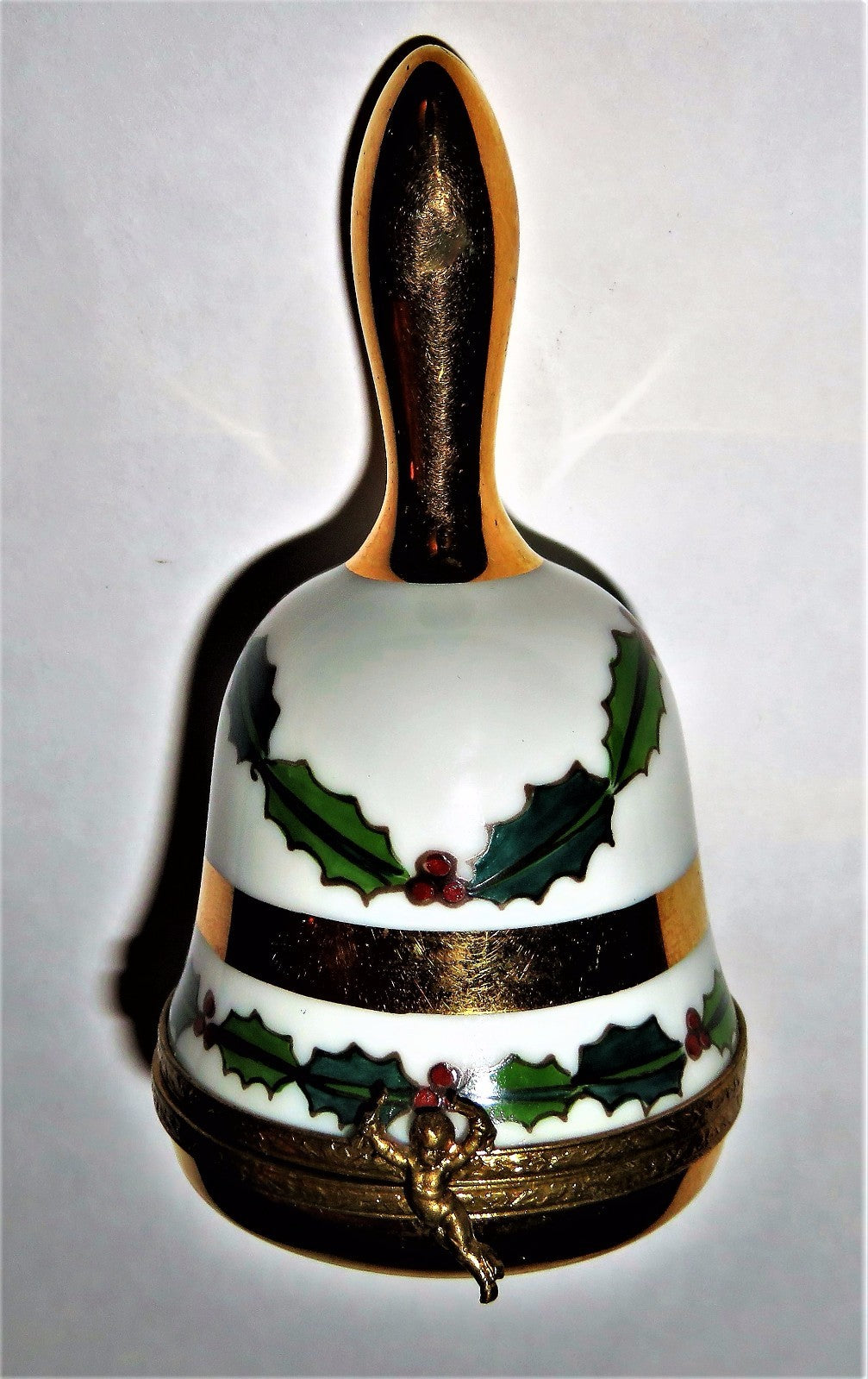 LIMOGES FRANCE BOX~ GOLD & WHITE CHRISTMAS BELL & HOLLY ~ANGEL CLASP~ PEINT MAIN