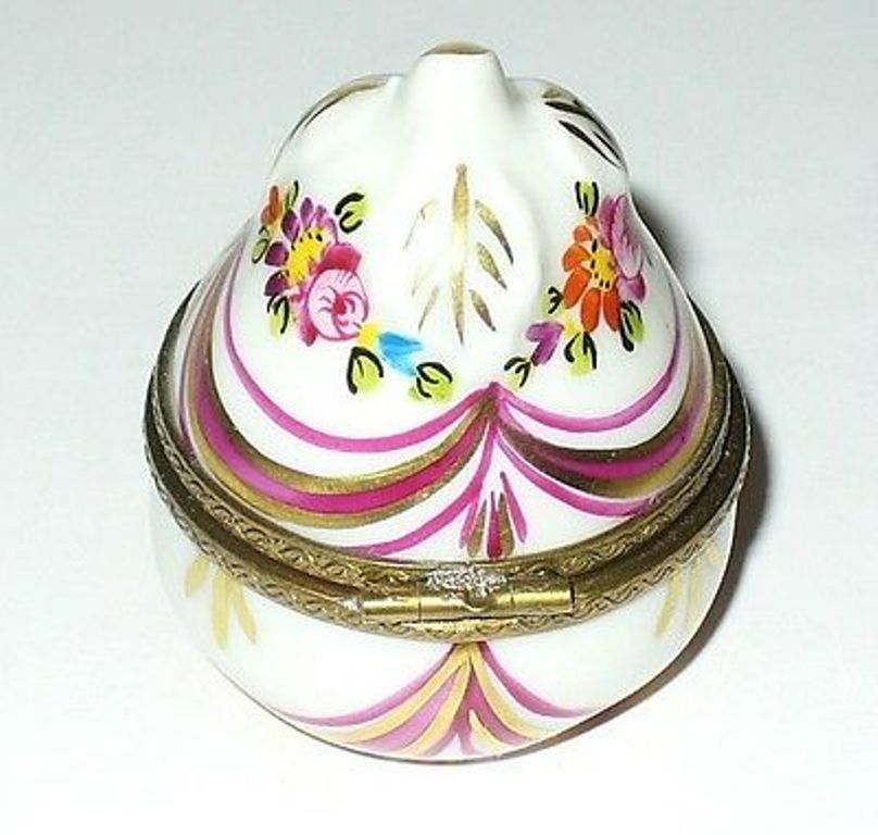 LIMOGES BOX ~ FLORAL PEAR & PERFUME BOTTLE ~ DAISY & ROSE & RIBBON ~ PEINT MAIN
