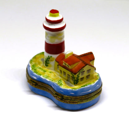 LIMOGES FRANCE BOX - LIGHTHOUSE & ISLAND - STARFISH CLASP - BIRDS & SUN INSIDE