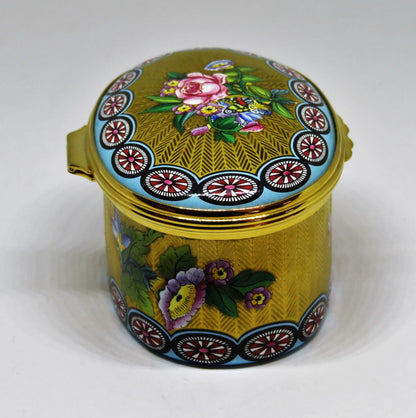 HALCYON DAYS ENGLISH ENAMEL BOX - GOLD PARIS SNUFF BOX - CIRCA 1750 - FLOWERS