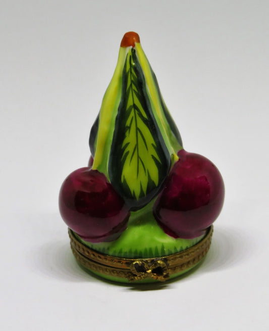 LIMOGES FRANCE BOX - RIPE RED CHERRIES ON A STEM & LEAVES - CHERRY - FRUITS
