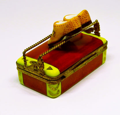 LIMOGES FRANCE BOX - SHOE BOX & DISPLAY RACK & PAIR OF MEN'S SHOES - SHOE HORN