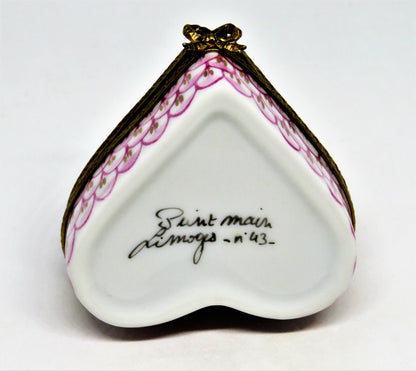 LIMOGES FRANCE BOX - HEREND STYLE RASPBERRY FISHNET MOUSE ON A HEART - FISH NET