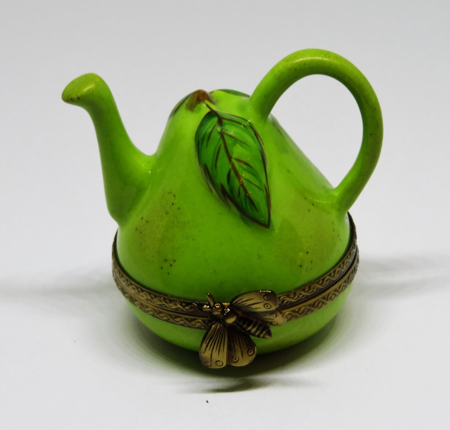 LIMOGES FRANCE BOX - PEAR TEA POT - TEAPOT - BUTTERFLY CLASP - WATERING CAN