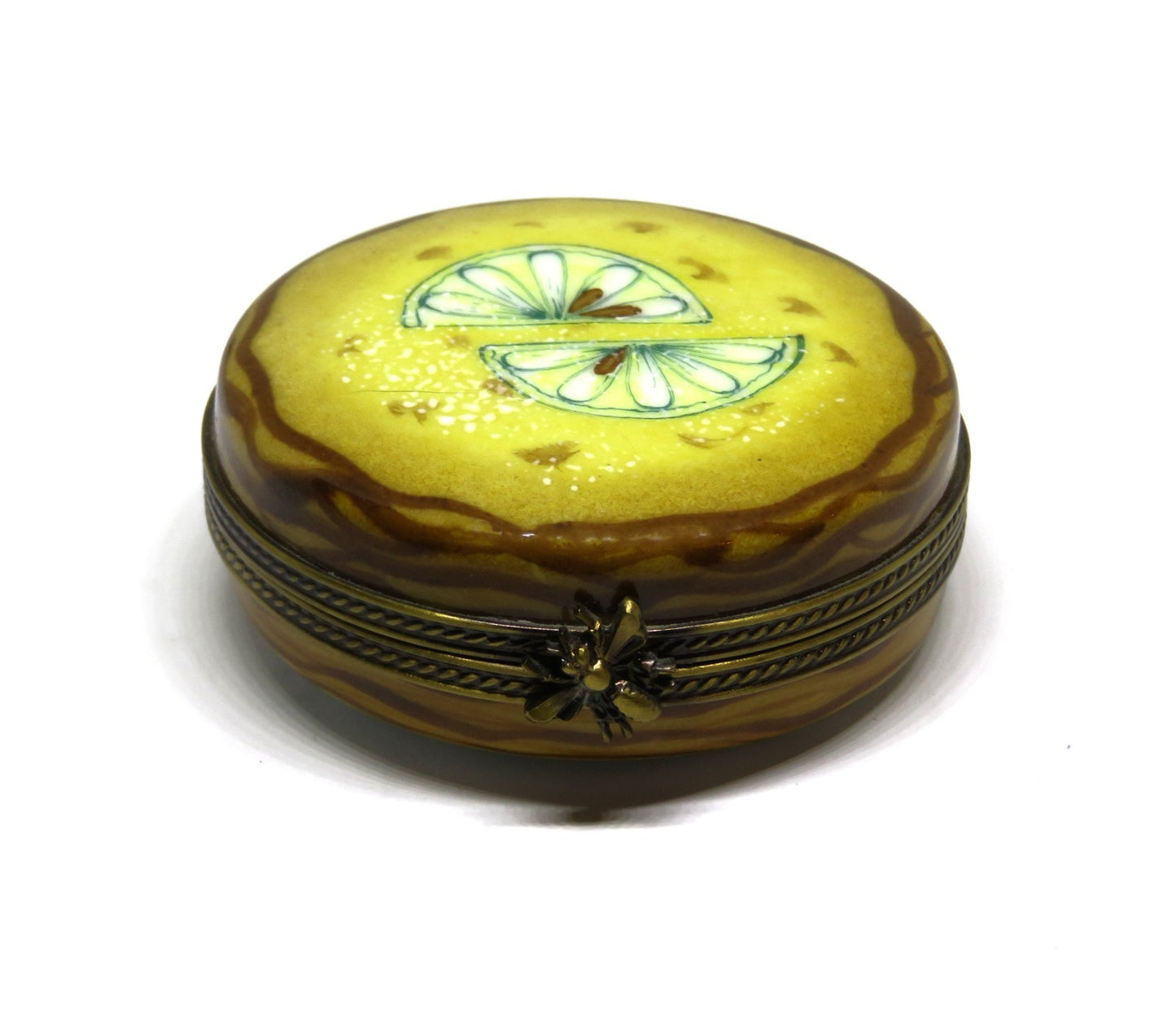 LIMOGES BOX ~EXIMIOUS~ LEMON TART & POWDERED SUGAR ~DESSERT~ PASTRY ~PEINT MAIN