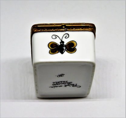 LIMOGES FRANCE BOX - BUTTERFLY & DRAGONFLY RECTANGLE - BUTTERFLY CLASP - INSECTS