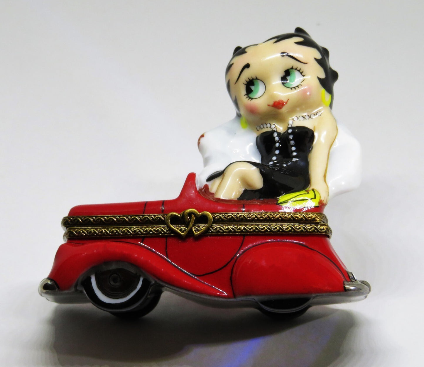 LIMOGES FRANCE BOX - BETTY BOOP - OUT ON THE TOWN - RED CONVERTIBLE CAR - COMICS