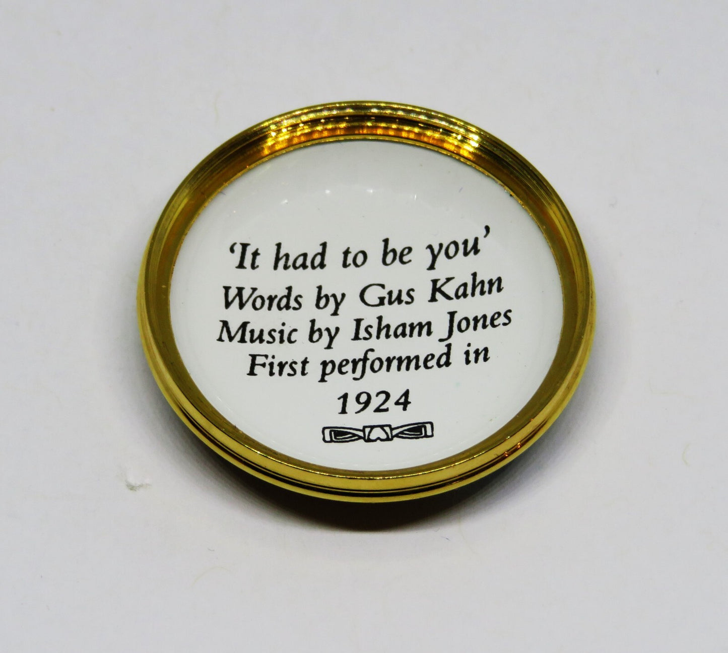 HALCYON DAYS ENAMEL BOX - "IT HAD TO BE YOU" - COUPLE ON A CRUISE SHIP - MUSIC