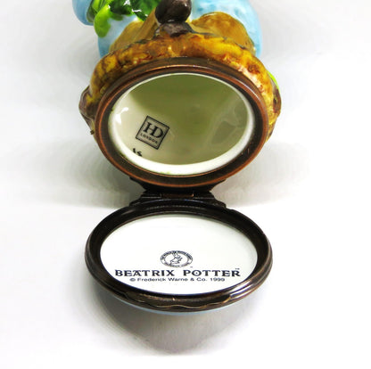 HALCYON DAYS ENAMEL BOX - "TALE OF PETER RABBIT" BONBONNIERE - BEATRIX POTTER