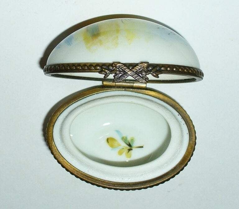 LIMOGES BOX - VINTAGE EASTER EGG & RURAL LANDSCAPE SCENE -SILO & STREAM- FLOWERS