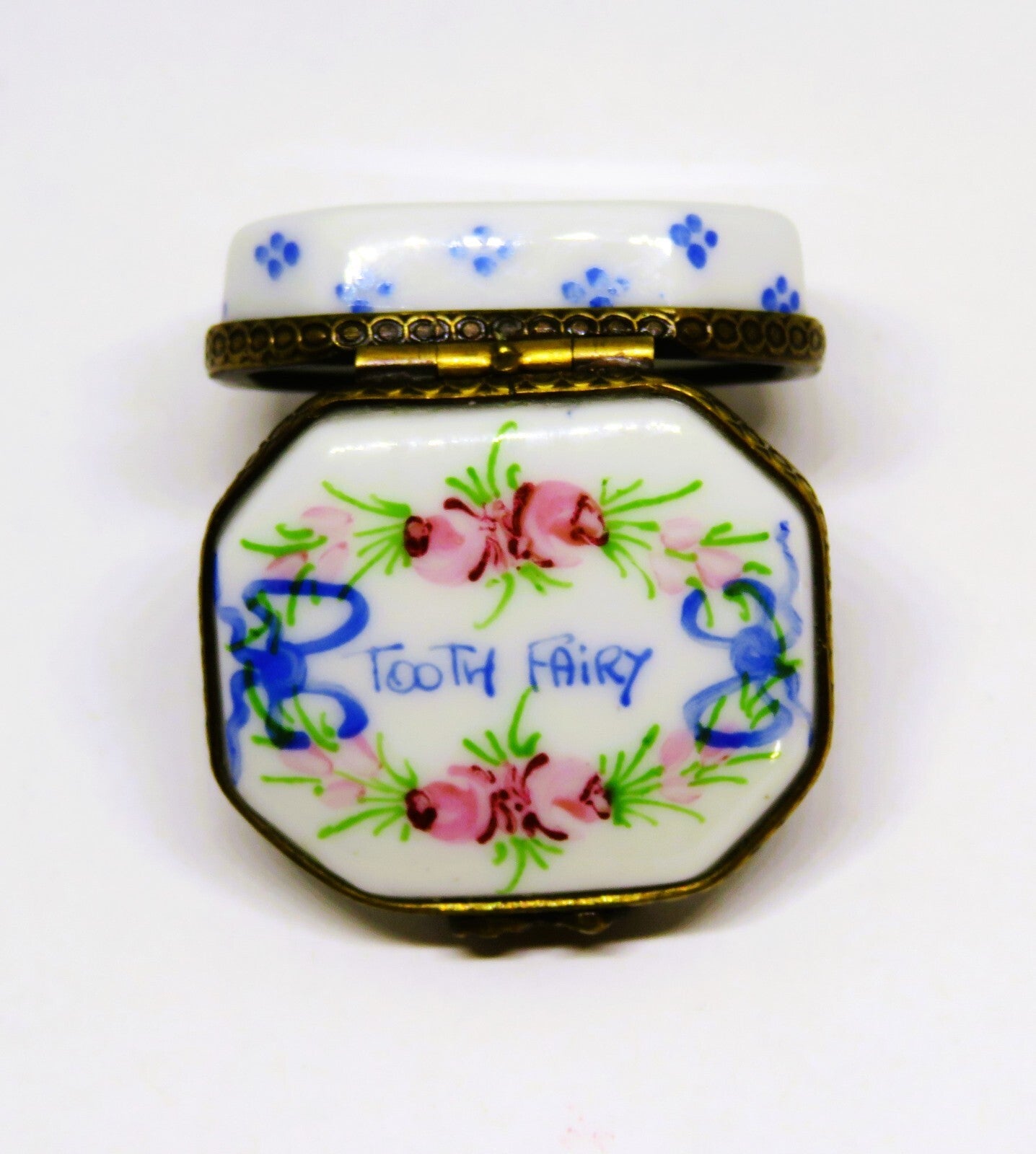 LIMOGES FRANCE BOX ~ BABY TEETH ~ TOOTH FAIRY FLORAL ~ FLOWERS ~ PEINT MAIN
