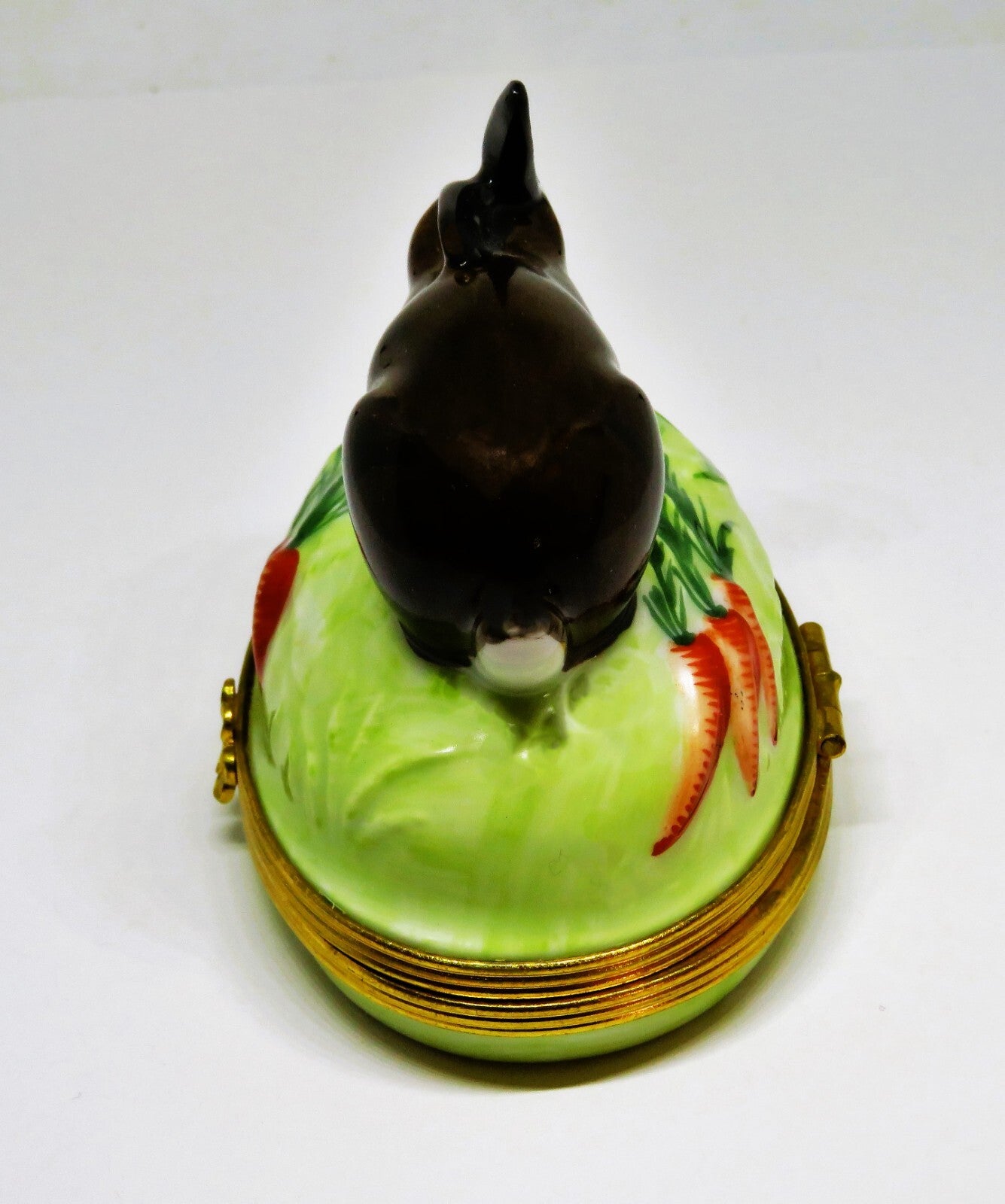 LIMOGES FRANCE BOX - TIFFANY & CO. - VINTAGE EASTER BUNNY - TURNIP & CARROTS