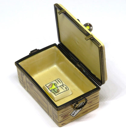 LIMOGES BOX - EXIMIOUS - AFRICAN SAFARI TRAVEL TRUNK - CAMERA & MAP & BINOCULARS