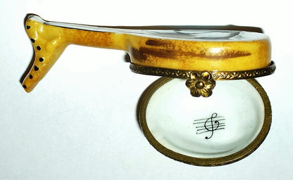 LIMOGES FRANCE BOX ~ MANDOLIN ~ LUTE ~ MUSICAL INSTRUMENT OF LOVE ~ PEINT MAIN