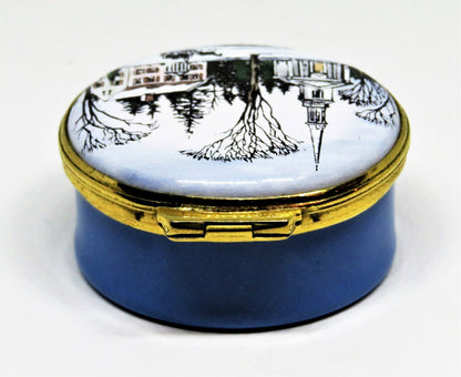 CRUMMLES ENAMEL BOX - CAPE COD - SANDWICH, MA -QUAINT SNOWY WINTER VILLAGE SCENE