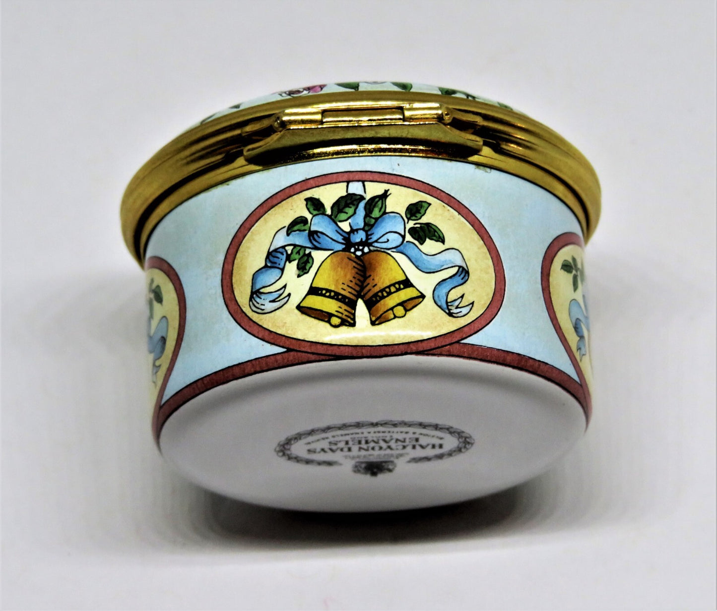 HALCYON DAYS ENAMEL BOX - "HAPPINESS ON YOUR WEDDING DAY" - ROSES & DOVES - MIB