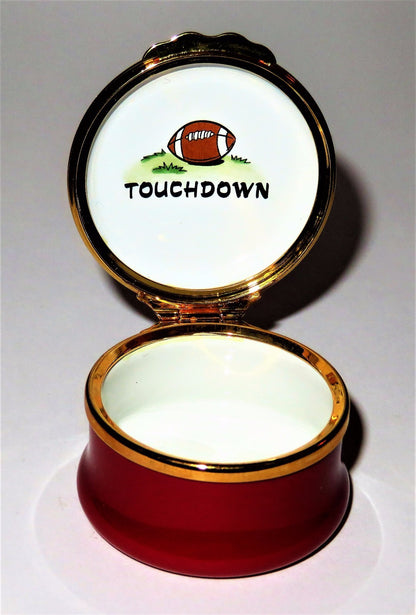 HALCYON DAYS ENAMEL BOX -DISNEY- MICKEY MOUSE PLAYING FOOTBALL - SUPER BOWL -MIB