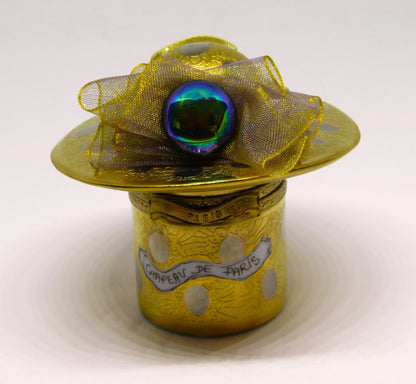 LIMOGES FRANCE BOX - GOLD INCRUSTATION "CHAPEAU DE PARIS" HAT - GOLD LAME FLOWER