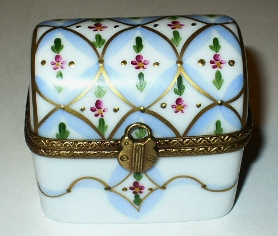LIMOGES FRANCE BOX~ DUBARRY ~ CHEST & 3  PERFUME BOTTLES ~ FLOWERS ~ PEINT MAIN