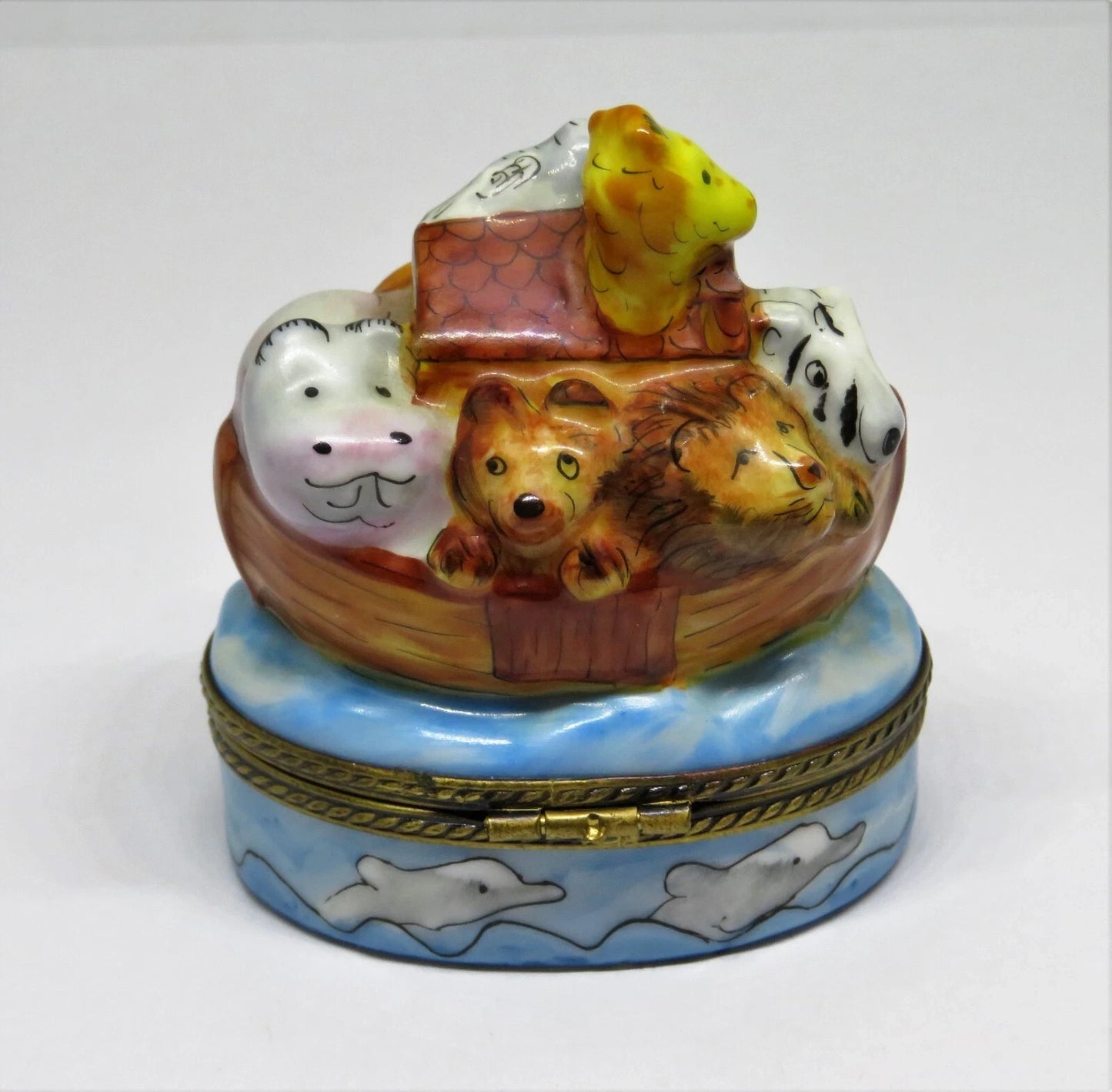 LIMOGES BOX ~ NOAH'S ARK & ANIMALS ~ELEPHANT~ MONKEY ~GIRAFFE~ LION ~ PEINT MAIN