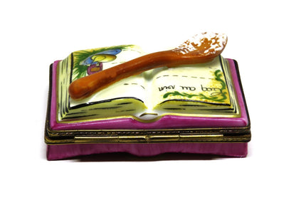 LIMOGES BOX - COOKBOOK & 'WOODEN' SPOON - COQ AU VIN RECIPE - CHICKEN & WINE
