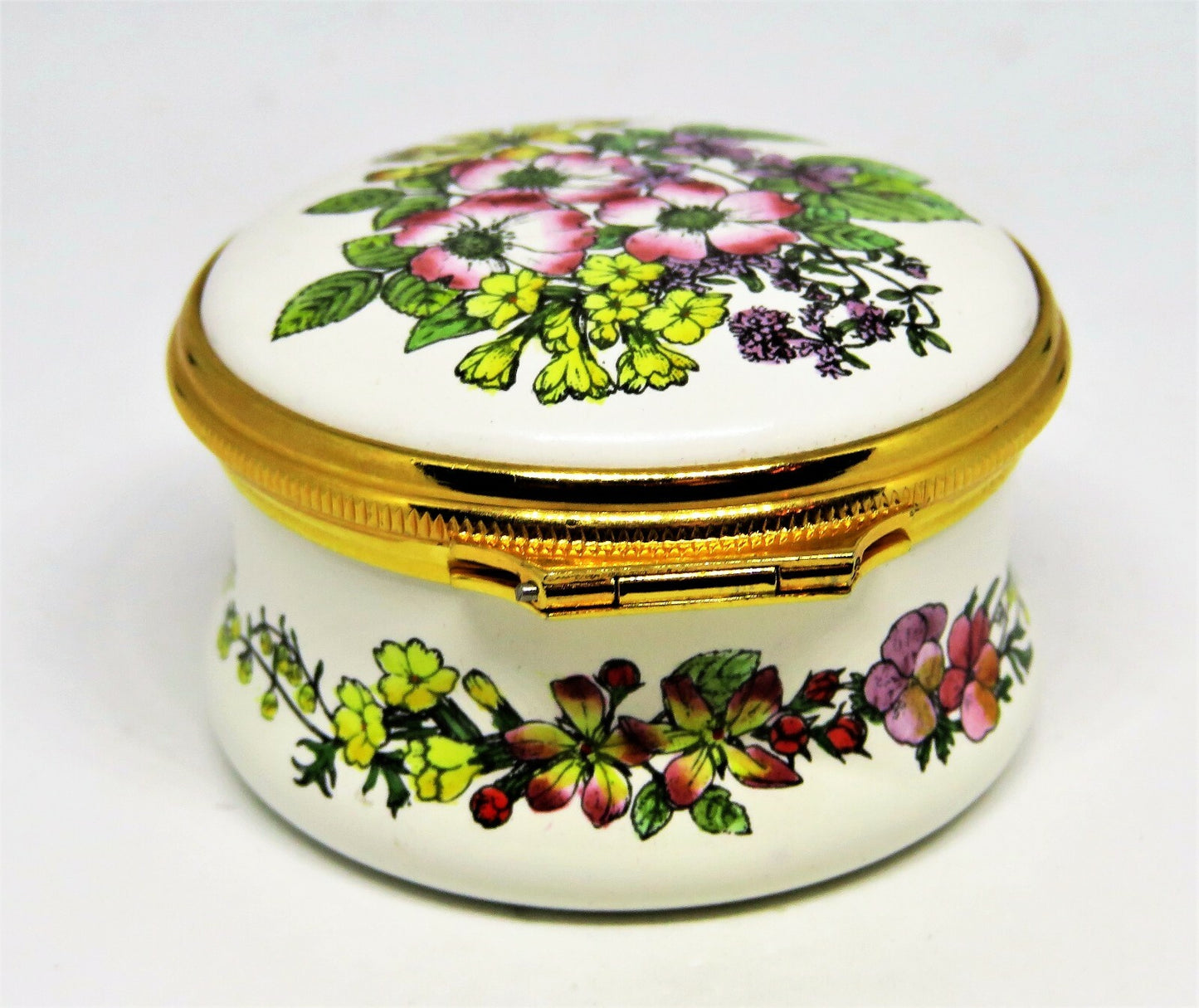 HALCYON DAYS ENAMEL BOX - FLOWERS FROM A "MIDSUMMER NIGHT'S DREAM" - SHAKESPEARE