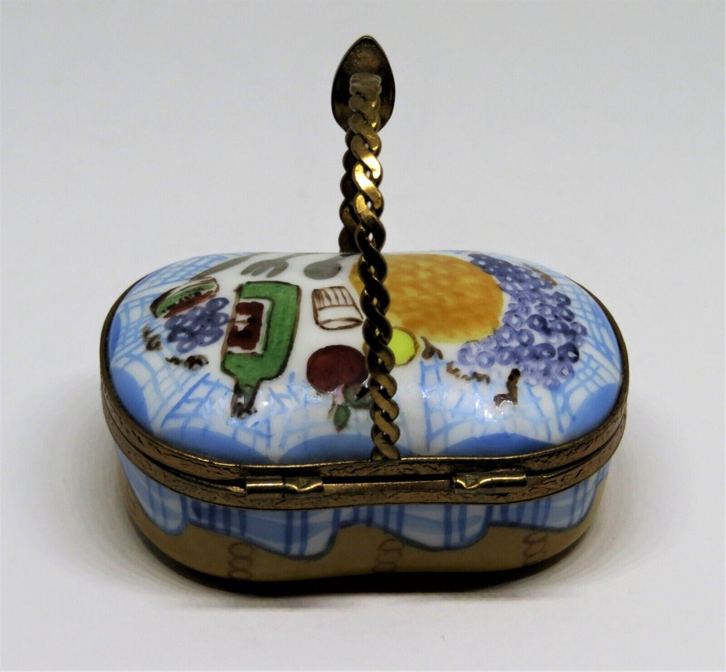 LIMOGES BOX - 'WICKER' PICNIC BASKET & SPOON CLASP - WINE, CHEESE & FRUIT