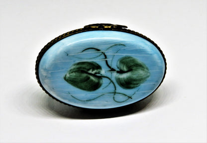 LIMOGES FRANCE BOX - PARRY-VIEILLE - VINTAGE FROG IN A POND - LILY PADS