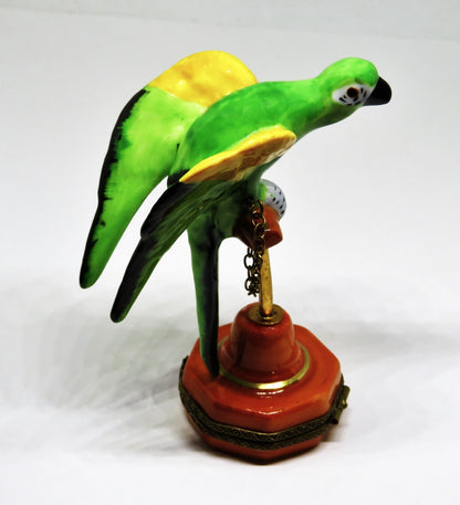 LIMOGES FRANCE BOX - CHAMART - VINTAGE PARROT CHAINED ON A PERCH - BIRDS