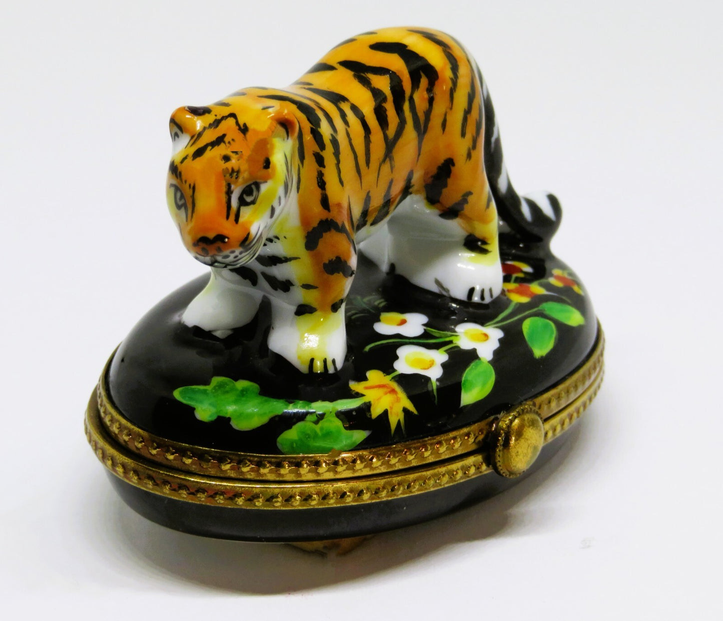 LIMOGES FRANCE BOX - TIGER ON A FLORAL BASE - WILD CATS - FLOWERS